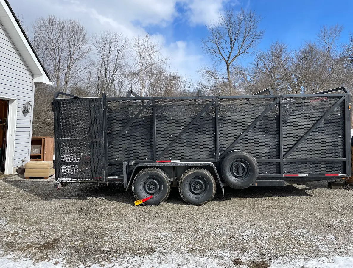 15 Yard Dumpster Rental in Mountain View Acres, CA